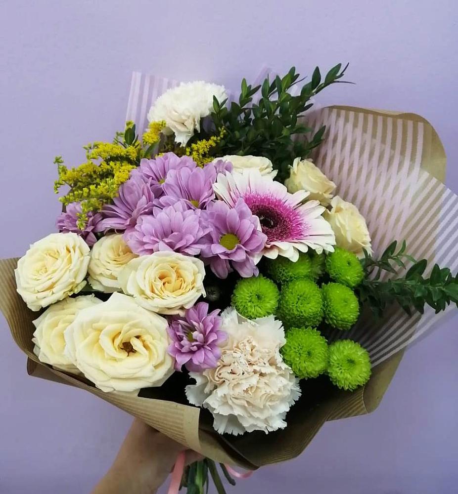 Букет цветов из: Хризантемы, Розы, Гвоздики и Герберы в Алексине